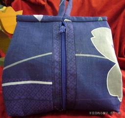 手作機縫  藍色扶桑花斜背包 小書包 上街包 零錢包 手機包 相機包 方便包 歷史價格詳細信息