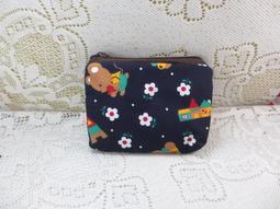 ~琴姐ㄉ店~C218M1620~手繪動物拼布大拉鍊雙拉鍊多層零錢包。大萬用包。大零錢包。;大卡片包。~ 歷史價格詳細信息