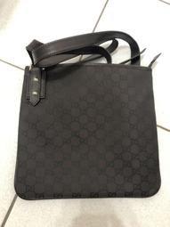 GUCCI 黑色蕾絲無袖挖背長版上衣 歷史價格詳細信息