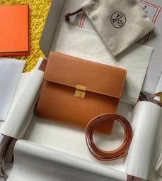 「JL精品代購」現貨???? Hermes mini lindy 聖杯藍 U 全新 歷史價格詳細信息