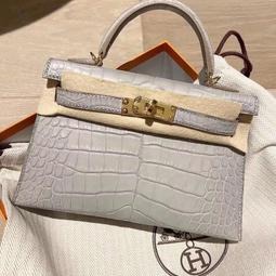 『RP精品』愛馬仕 HERMES Mini Lindy 黑色 TC皮 金扣 歷史價格詳細信息