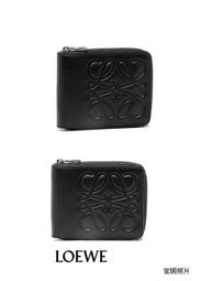 LOEWE 經典小牛皮金色Anagram 斜背骰子包 歷史價格詳細信息