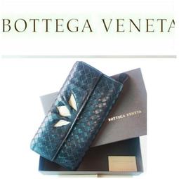 BOTTEGA VENETA 經典大格編織小牛皮拉鍊短夾(黑色) 歷史價格詳細信息