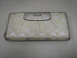 COACH長夾（未使用過） 歷史價格詳細信息