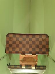 9.99成新LV N63071 Insolite長夾 價格比較,價格查詢,歷史價格詳細信息