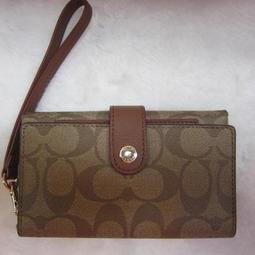 ~雪黛屋~COACH證件夾國際正版萬用夾進口防水防刮牛皮革材質皮帶暗釦式主袋可置蘋果六手機 F53312 淺咖 歷史價格詳細信息