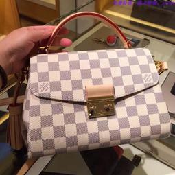 免運特價LV 老花色包包女2018新款夏天包包INS超火包包斜跨迷你百搭枕頭女包 超多明星同款 歷史價格詳細信息