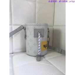 免運特價海外LV路易威登 女包 側背包 高端貨 原版面料超高清五金LOGO 專用內裏斜背包 單肩斜挎包鏈帶包 歷史價格詳細信息