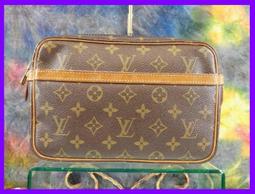 暫請勿下標。滌子書櫃》四隻腳。怪物刑警1-7(完)。全新書。{鮮歡 出版}.150825. 歷史價格詳細信息