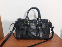 miu拉菲草拼接編織空頂帽 帽檐是軟的但有型 挺括 方便收納的同時 展開又很有版型 顯臉小的效果很明顯 歷史價格詳細信息