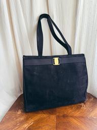 真品SALVATORE FERRAGAMO 純絲大方巾 圍巾 歷史價格詳細信息