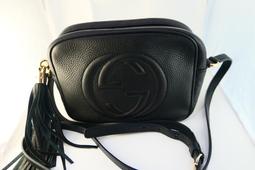 GUCCI 黑色 牛皮 護照夾 含證件夾 皮夾㊣二手真品(近新) 低價 有CHANEL/LV 義大利製 歷史價格詳細信息