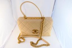 Chanel香奈兒菱格貝雷帽，頭圍57cm 歷史價格詳細信息