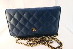 [吉宏精品交流中心]CHANEL 香奈兒 老香 黑色 全皮 斜背包 肩背包 歷史價格詳細信息