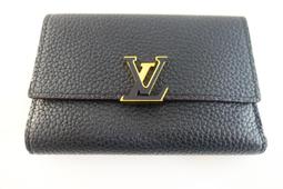 [吉宏精品交流中心]LV 黑色 EPI 水波紋 拉鍊 貝殼包 後背包 歷史價格詳細信息