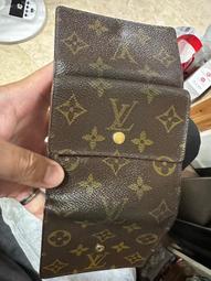 LOUIS VUITTON LV 路易咸登 M79878 新款品牌ock And Go Denim披肩 (黑色) 歷史價格詳細信息