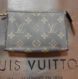 Louis Vuitton 早春郵差包M43599 經典老花LV女包全新牛皮優雅翻蓋手提斜挎包 DAUPHINE 斜背包 歷史價格詳細信息