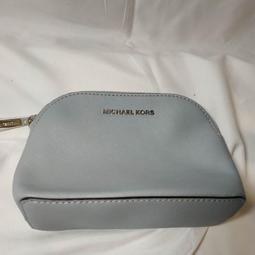 【二手現貨】Michael Kors 圓形MK牛皮雙面釦式中長夾 MK 浮雕LOGO 黑色 Wallet 皮夾（免運費） 歷史價格詳細信息