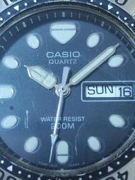 絕版稀有書【寶刀飛 (全)+續集.紫鳳鏢(全)  計2冊】作者：王度廬～皇鼎73年署名：臥龍生校之名出版～打丁已拔除無章 歷史價格詳細信息