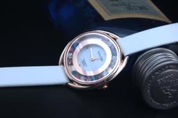 金色類似詩華絡風格happy diamond的石英錶絲綢般質感錶帶 歷史價格詳細信息