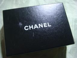 禮盒香奈兒CHANEL 珍珠手柄盒子包一個裝得下可愛的小盒子，溫柔可愛又精致顏值無敵，菱格質感 歷史價格詳細信息