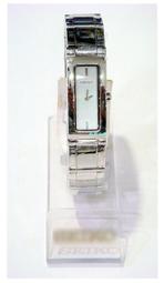 DKNY 白色 黑色 簡約風格小logo短T 550元 歷史價格詳細信息