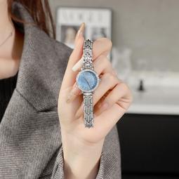 輕奢精致金色鏈條愛心手鏈不銹鋼小眾設計桃心手鏈女閨蜜禮物首飾 歷史價格詳細信息