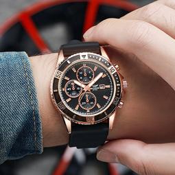 2023熱銷！液體灌裝機110V 定量自動灌裝機 液體分裝機 智能稱重灌裝機 礦泉水牛奶飲料酒精化妝品數控分裝機 歷史價格詳細信息