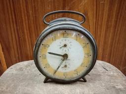 中古陳H4櫃 工業風裝飾燈 夜燈 創意燈 品味燈 藝術燈 真空管燈 實照歲月痕跡 咖啡民宿收藏觀賞擺飾電影電視拍攝道具 歷史價格詳細信息