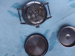 【古董錶 】1862年『罕見原廠盒裝』18K手工金雕面盤及錶殼小型芝麻鍊懷錶 歷史價格詳細信息