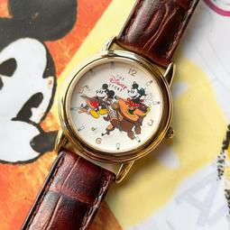 迪士尼經典米奇唐老鴨高飛收藏手表孤品腕表   93年發售 中古保存品稀有款 附原包裝袋 背蓋輕微劃痕 鏡面有膜 角色印花 歷史價格詳細信息