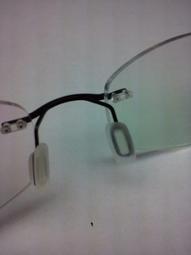 眼鏡 卡式 矽膠鼻墊 鼻墊 軟鼻墊 眼鏡鼻墊 防滑 矽膠 鏡架 眼鏡 鏡框 買5送1 軟墊 鼻墊 鼻托 新莊 歷史價格詳細信息