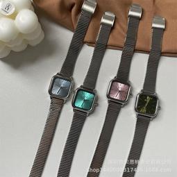 48h出貨丶ieke法式中古祖母綠鋼帶金色手錶女簡約時尚石英女表 歷史價格詳細信息