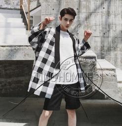 《TINO HOMME》2019春夏新款日韓版OVERSIZE滿版字母印花領結寬鬆長袖襯衫 歷史價格詳細信息