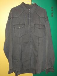 美國名牌襯衫    A N D R E W S    /    春.夏.秋.冬 季    黑底色印花 歷史價格詳細信息