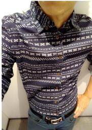 [服飾繪] 修身藍白條紋帥氣襯衫 歷史價格詳細信息