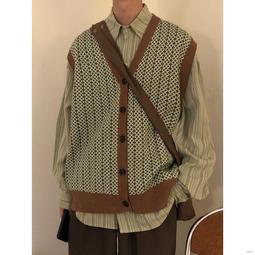 韓版針織衫背心男 針織馬甲毛衣外穿 無袖針織馬甲V領學生毛背心男青少年純棉日系毛衣套頭坎肩學院-毛毛男裝 歷史價格詳細信息