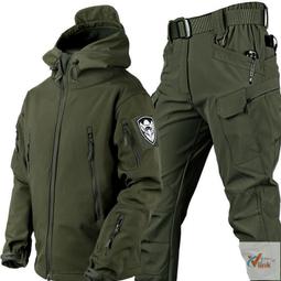 衝鋒外套防寒戶外鯊魚皮軟殼衣冬季男衝鋒衣三合一保暖透氣防水登山服男-大笨鼠商城3195 歷史價格詳細信息