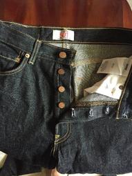 Levi's 經典雙馬牌LOGO皮牌標 短袖柔軟舒適修身剪裁短T 100%純棉布料黑色 17783-0103 LEVIS 歷史價格詳細信息