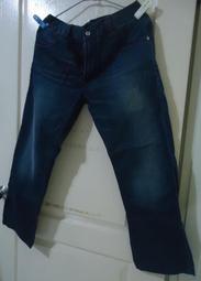 藍色純棉牛仔褲,尺寸30/32,腰圍30吋,褲長42.25吋,褲檔長13.5吋,腿寬14吋,褲腳寬9.25吋,降價大出清 歷史價格詳細信息