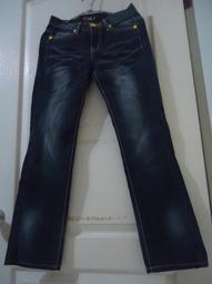 藍色純棉牛仔褲,尺寸30/32,腰圍30吋,褲長42.25吋,褲檔長13.5吋,腿寬14吋,褲腳寬9.25吋,降價大出清 歷史價格詳細信息