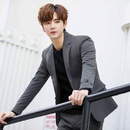 西服套裝男2021秋季新款男士西裝套裝三件套韓版修身條紋男裝外套 歷史價格詳細信息