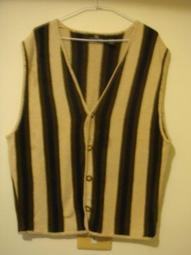 美國????????知名品牌 DKNY 棉質 襯衫背心S號#後開叉#單穿#搭襯極美# 歷史價格詳細信息