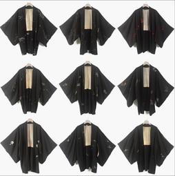 日本古董vintage孤品 肌理感綠色銅花瓶 高16.9cm 口徑6.2cm 肚徑20.9cm 底徑9cm 器型飽滿，線條流暢，沉甸甸很有分 歷史價格詳細信息