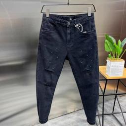 墨墨小店刮鬍刀 電動刮鬍刀 剃鬚刀 科技四合一剃須刀電動刮胡刀多功能理發器電推剪往復式胡須刀 歷史價格詳細信息