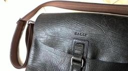 Bally巴利 二手斜背包 側背包 義大利製 正品  白色襯淺灰紋小正方形背包  迷你款 歷史價格詳細信息