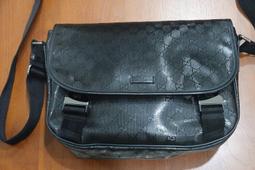 義大利製 Prada 尼龍 軍綠 束口 後背包 Lampo 拉鍊 歷史價格詳細信息