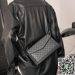 男包包側包斜背包 男用包 皮包男性 名牌精品包 three-box潮牌男士郵差斜背包 休閒男女斜挎背包時尚機車包- 歷史價格詳細信息