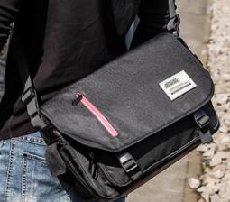 大容量托特包 芝麻街帆布包 韓版新款女學生斜背包 卡通原宿單肩包 手提包 大包包 个性涂鸦卡通包包 斜跨包 个性手拎包-予你優選 歷史價格詳細信息