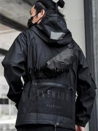 男士斜挎包通勤包胸包男款郵差包男騎行機車機能揹包運動單肩包潮 歷史價格詳細信息